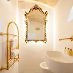 Casa Reale-romantic With Bath Tub In Old Town Διαμέρισμα *